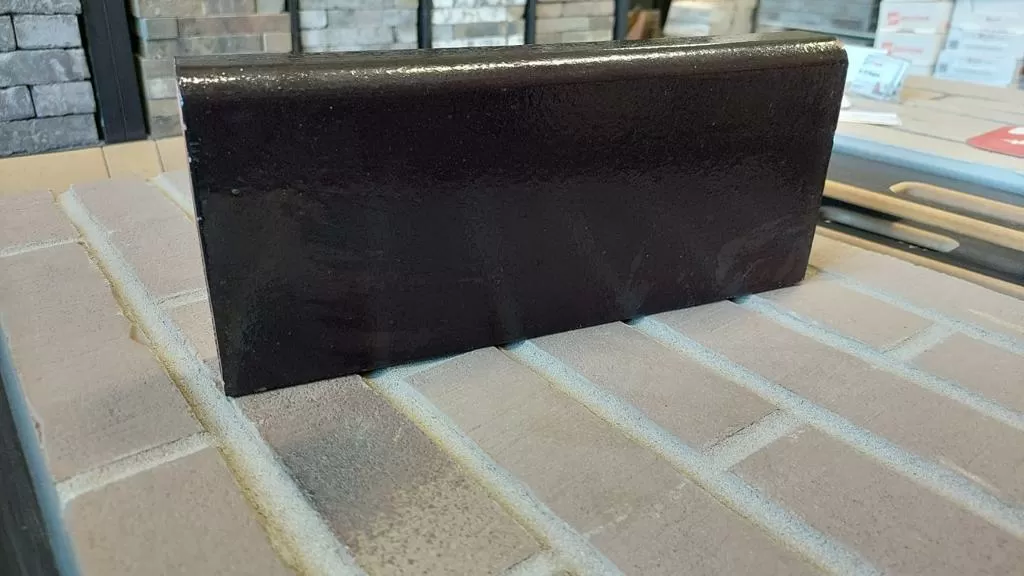 Клинкерный тротуарный бордюр ZG-Klinkier Темно-коричневый фото